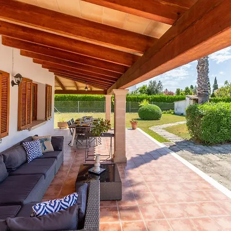 Villa Vora By Js *